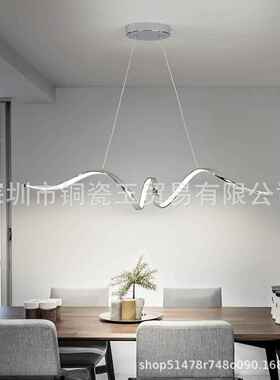 现代简约餐厅25725吊灯个吧台高端简极电性镀灯体台餐桌岛灯具