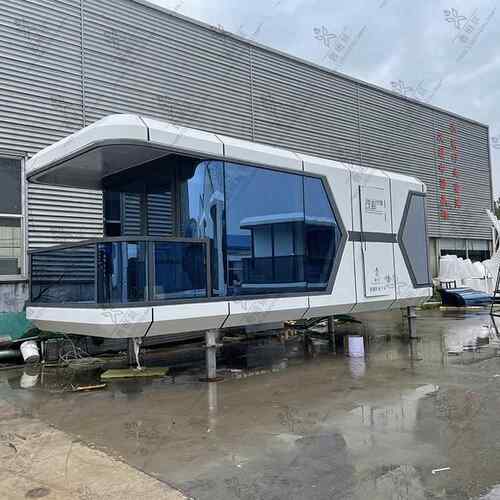 网红创意居住苹果仓科技体验集装箱房屋露营小屋基地打卡泡泡屋