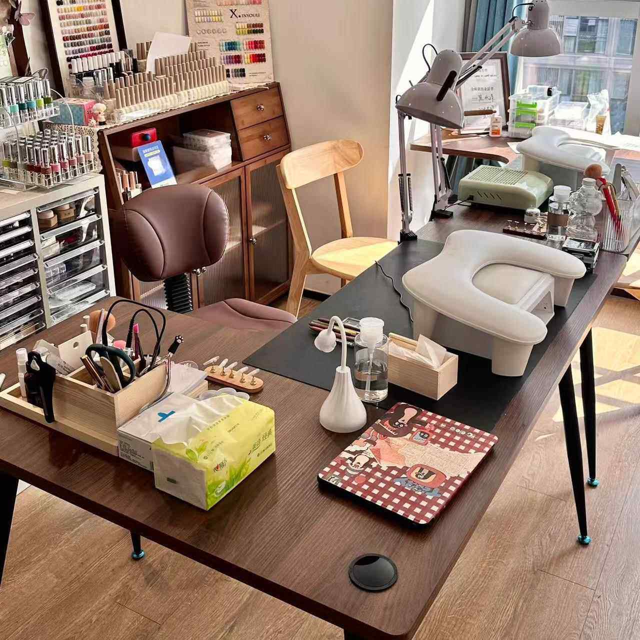 转角美甲桌椅组合套装覆古实木美甲台美甲店专用L型拐角美甲桌子,商业/办公家具,美甲台,淘宝优惠券,粉丝福利购,淘宝优惠卷