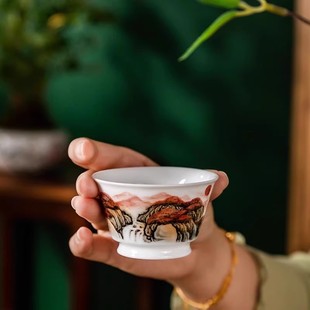 陌上观山高档主人杯釉下彩刘培竹大师手绘功夫茶杯陶瓷杯