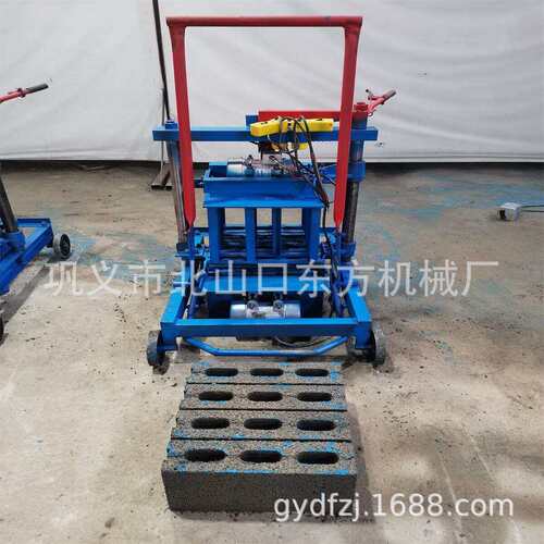 小型移动空心制砖机半自动混凝土压砖机可换模具水泥砖机机械厂家