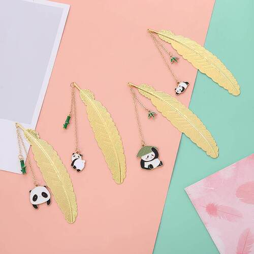 1X Cactus Otter Cat Panda Metal Pendant Bookmark Marker of P