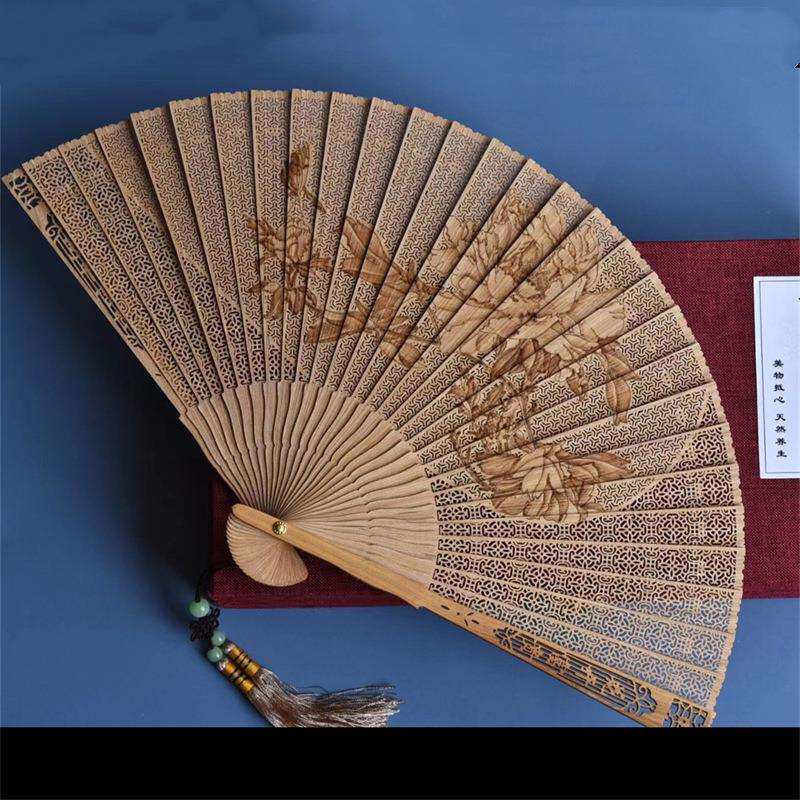 镂空10寸印度老山檀香花开富贵折扇精工雕刻中国风木质工艺礼扇