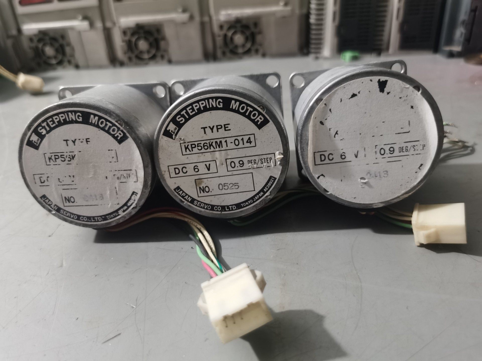 罗氏411样本仓马达KP56KM1-014，拆机二手功能包好