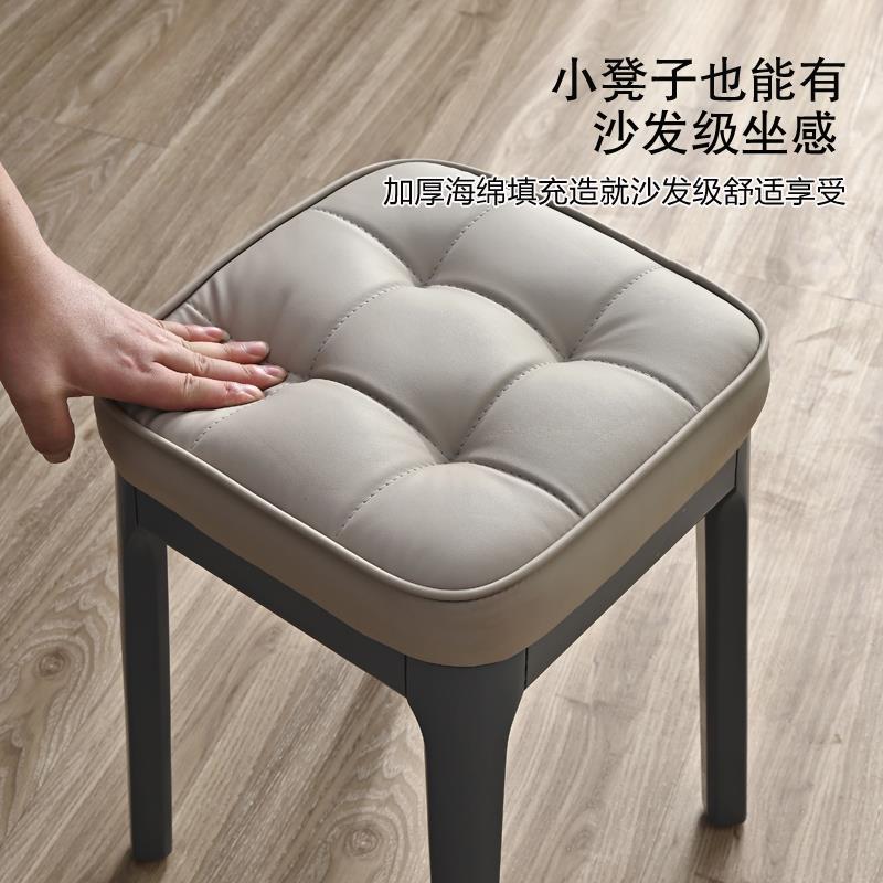 北欧实木软包餐椅现代简约胡桃色方凳家用餐厅餐桌凳子可叠放凳子