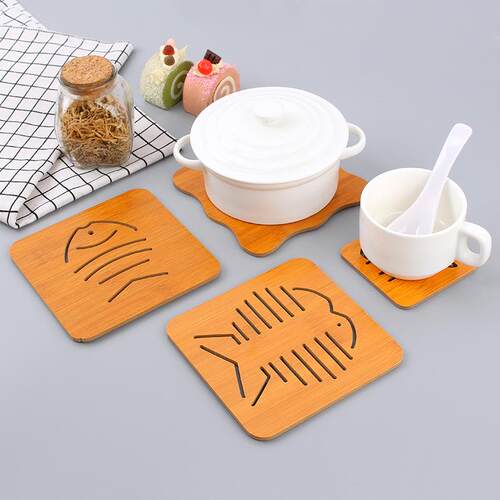 Kitchen Bamboo Wooden Hollow Cup Coaster Heat-Insulating Car