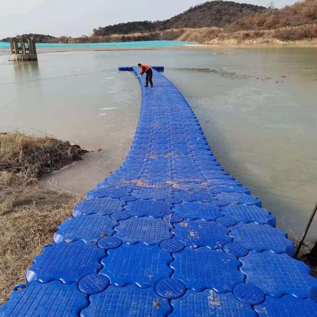 内河水上游艇泊位浮台 湖泊景观平台浮箱 刚钢结构组合承重台