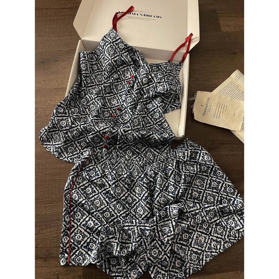 新中式国风设计感缎面冰丝吊带睡衣女夏季新款显瘦短裤家居服套装