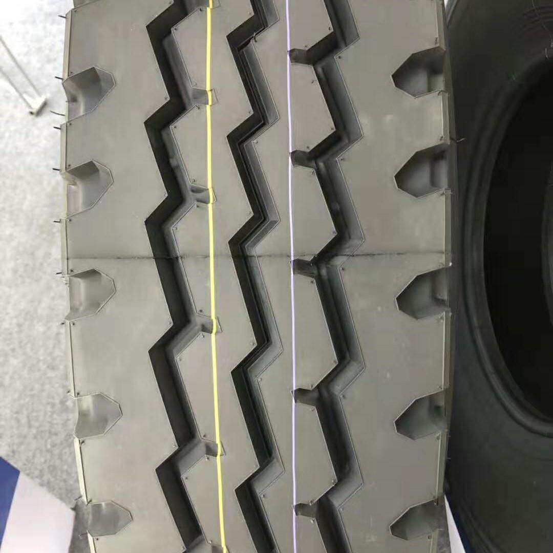 900R20 1000R20重载耐磨货车钢丝胎加强加厚中长途承载型现货销售