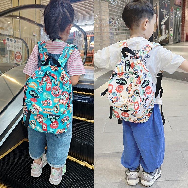 儿童背包男孩外出旅游幼儿园书包轻便男童小学生出游小朋友双肩包