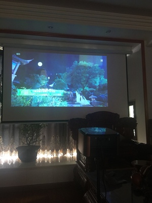 好心提醒坚果V9好还是极米Z6好？功能上差异在哪里？