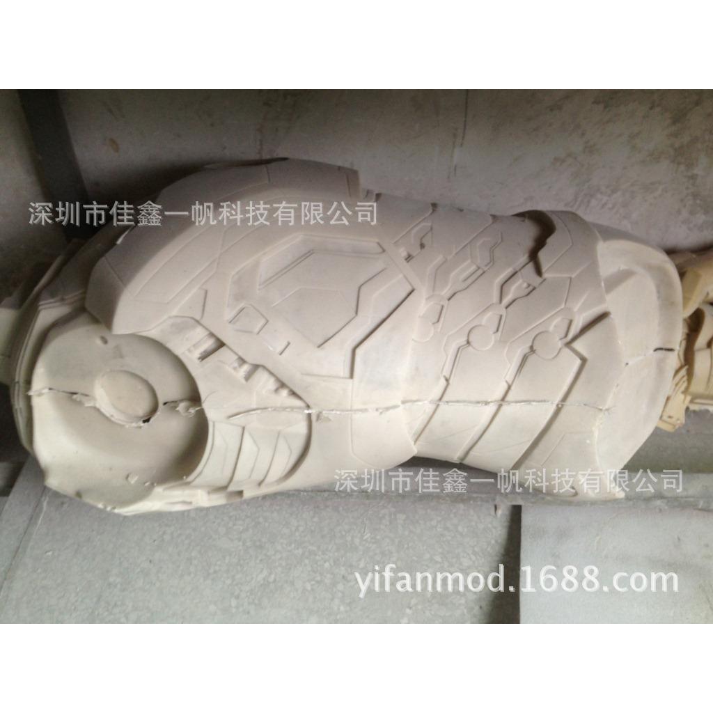 提供机器人手板,钢铁侠仿真模型,机器人成品生产