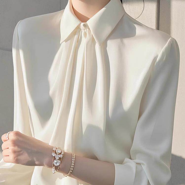 香港TIMO时尚高级感白色Polo领长袖衬衫女春秋气质轻奢风减龄衬衣