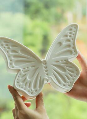 创意简约陶瓷工艺蝴蝶夜灯客厅装饰品桌面摆件卧室电视柜家居好物