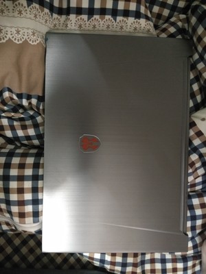 【调查报告】火影巴雷特B9笔记本坑不坑?玩游戏【求助】如何?