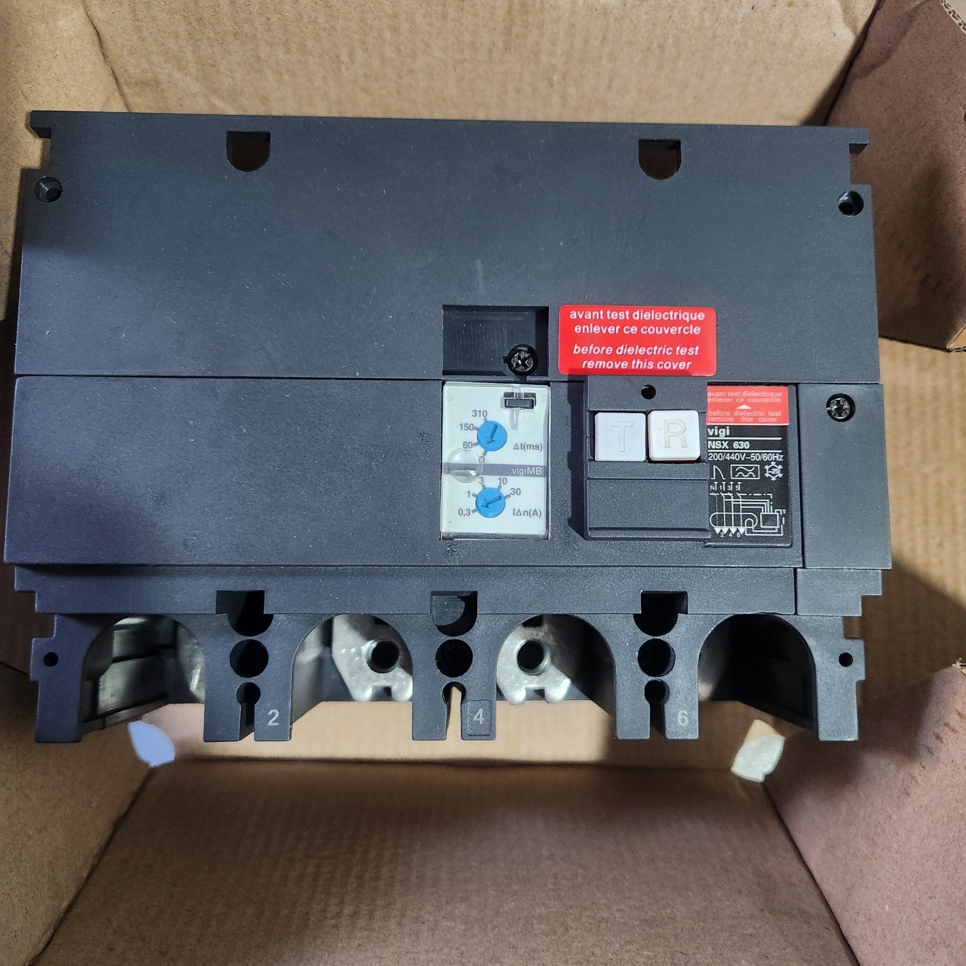 施耐德NSX630漏电模块 Vigi 4P 630A 全新正