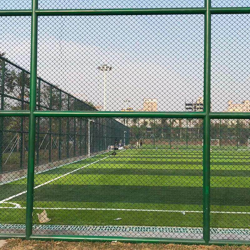 网球场篮球场围网 学校运动场菱形护栏网 体育场勾花网防护栏围栏