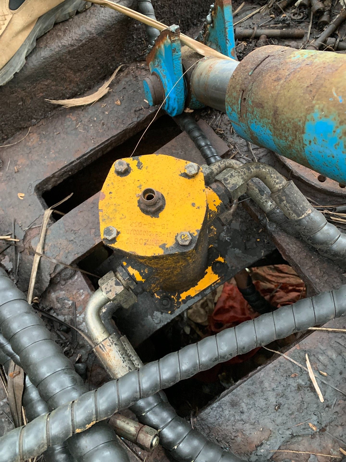 挖掘机、钻机转换阀。装机未用500元