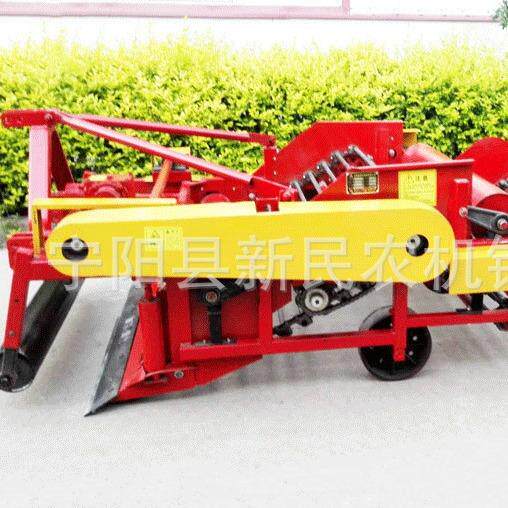 拖拉机带动130型花生收获机150型花生出土机收花生的机器165型号