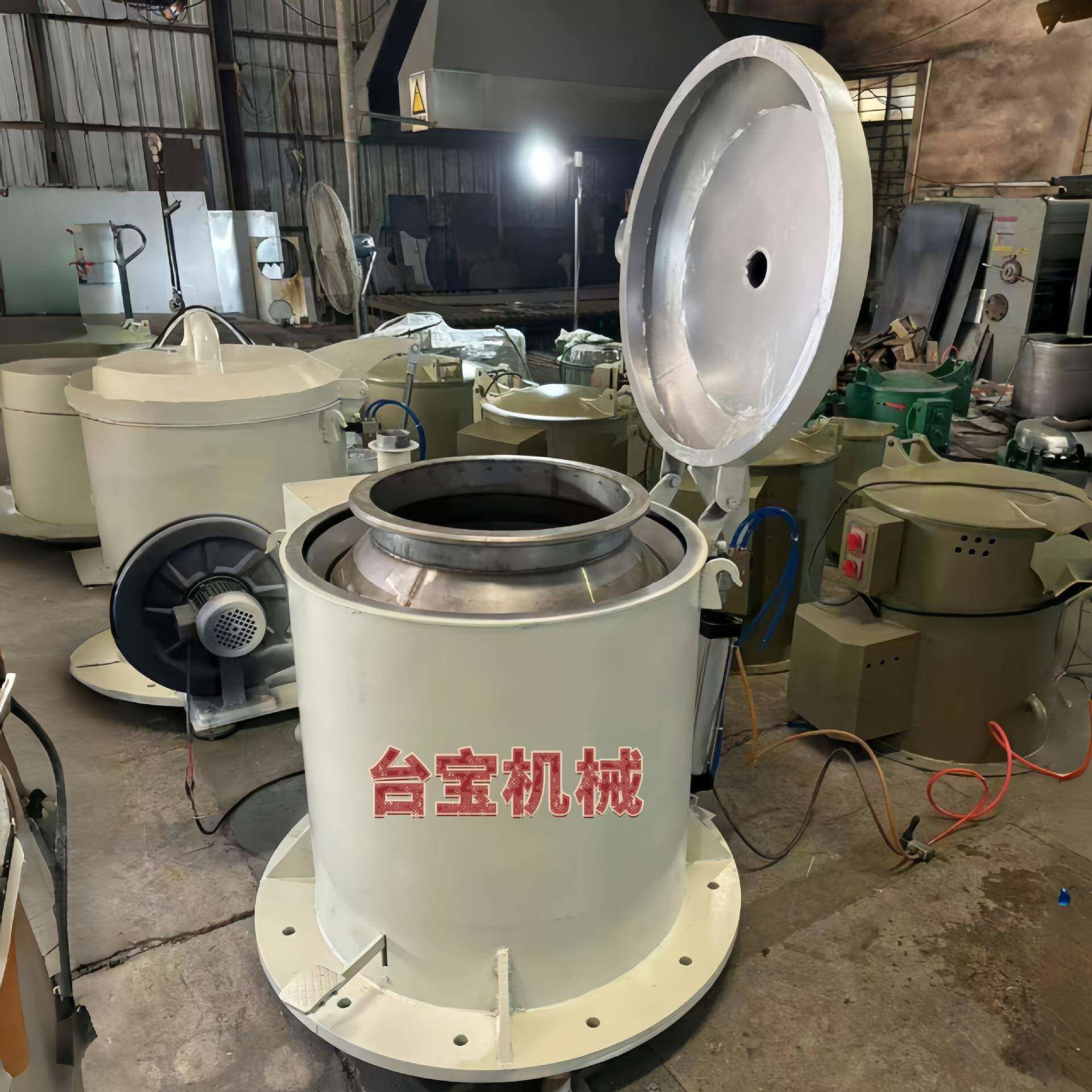 供应南平工业脱水机厂家五金硅胶甩干机35小型脱水机甩油机