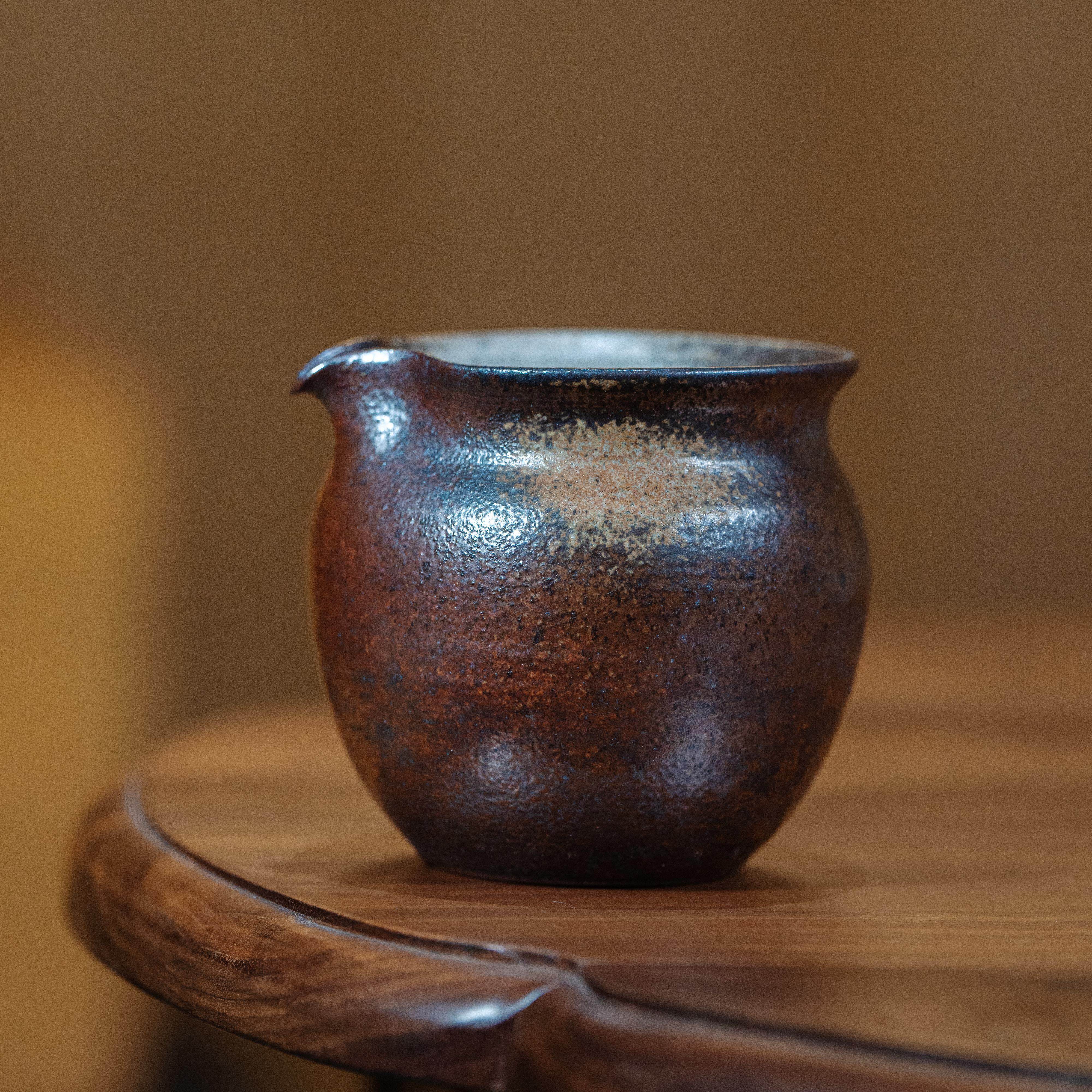 六合堂柴窑公道杯家用陶瓷分茶器纯手工拉胚大容量复古茶海不烫手