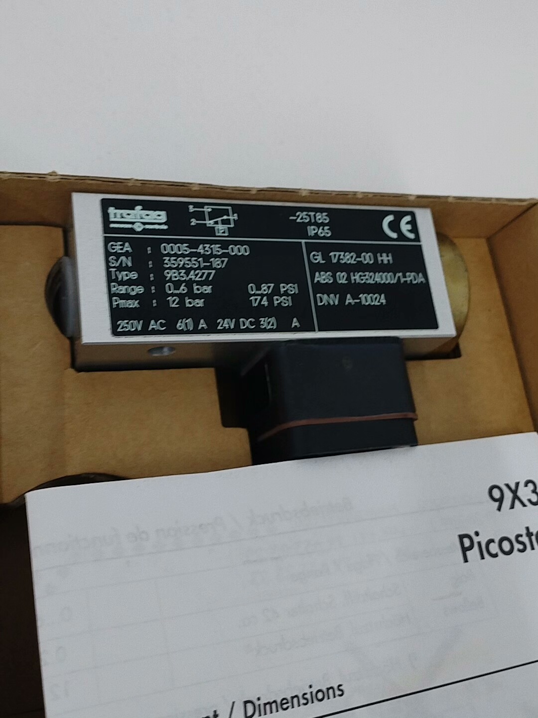 Trafag压力传感器9B3.4277  0...6bar全