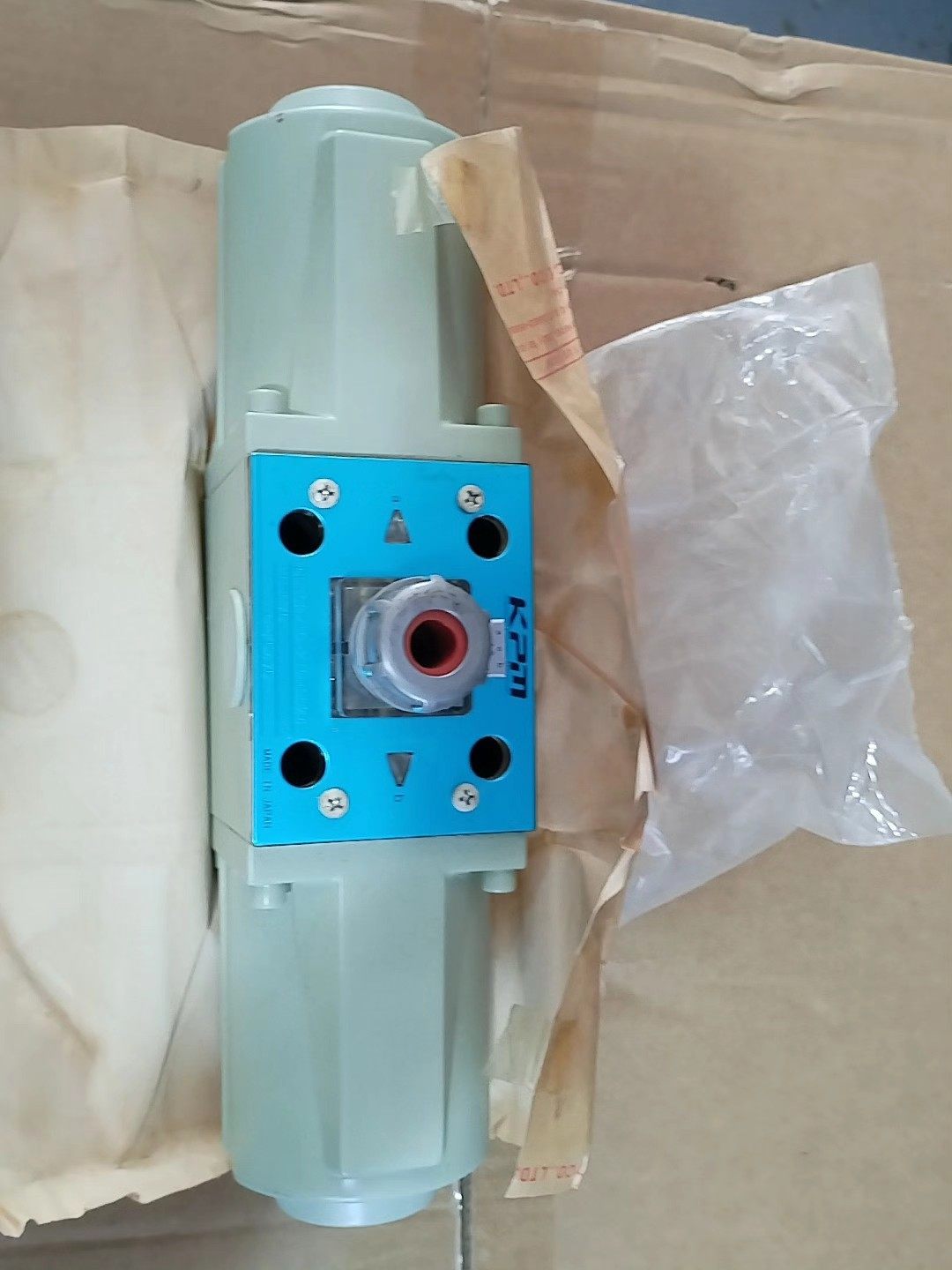 日本KPM原装DE10P-10-210-DD24AL-70液