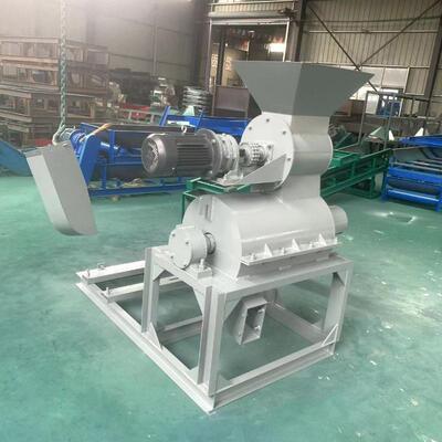 立式复合肥尿素破碎机蘑菇菌渣打粉机发酵半湿牛羊粪块粉碎机