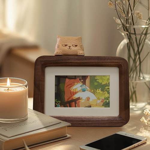 可爱鸡贼猫咪相框实木创意摆台高级感画框装裱木制小礼物玄关摆件