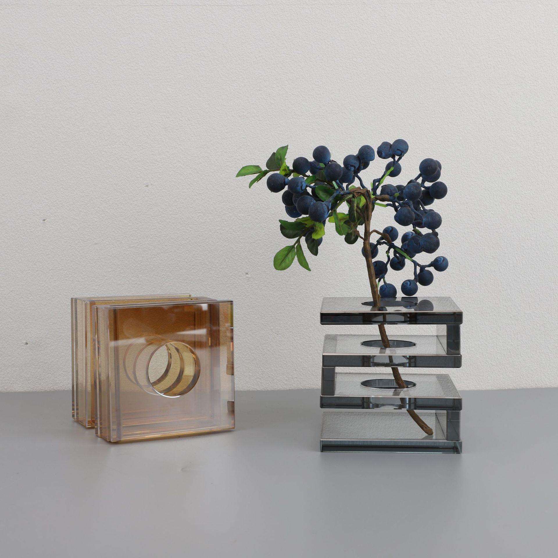 现简约创意水晶饰扭曲异形花样板间客厅酒柜家居瓶茶几0005装代品