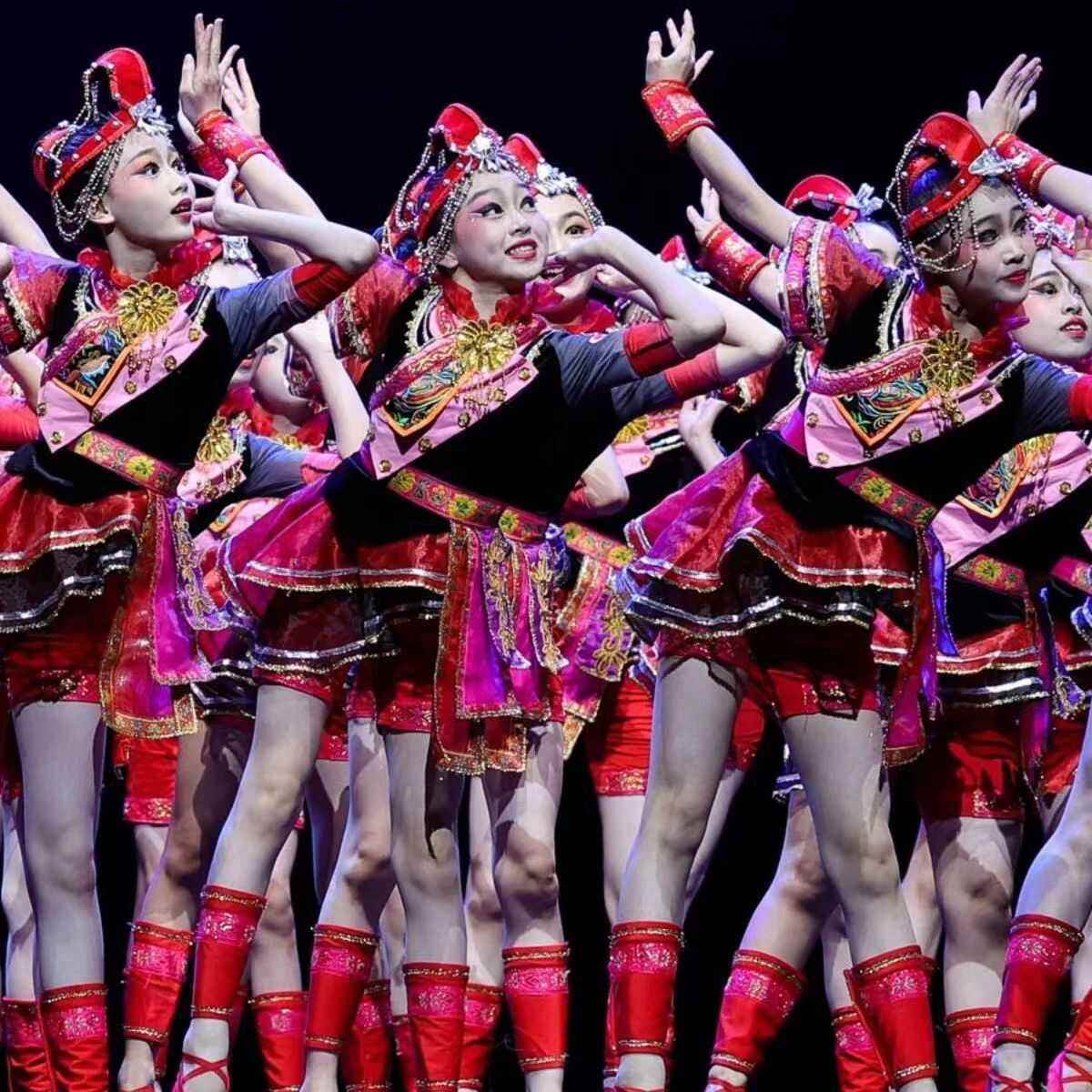 新款儿童苗族壮族彝族畲族演出服三月三男女童少数民族服装舞蹈服