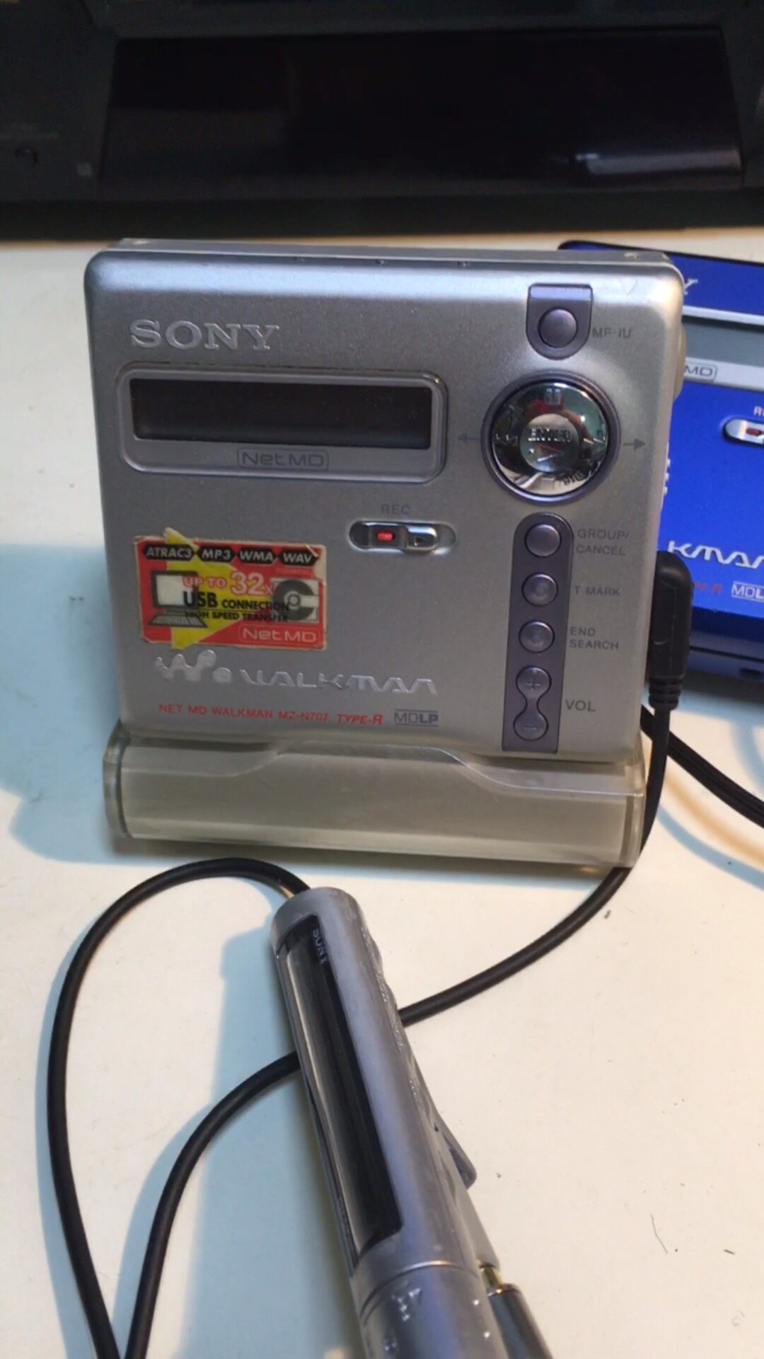 소니 MD 워크맨 MZ-N707 실버 (AA 배터리 사용, 최상급 컨디션) 1