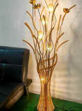 现代时尚红色喜庆新婚卧室床头台灯婚庆送礼装饰客厅床头落地灯