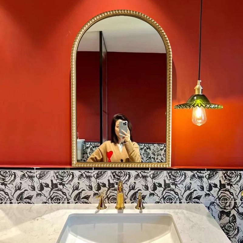 法式复古浴室镜卫生间壁挂化妆镜洗手台挂墙式梳妆镜led防雾镜子