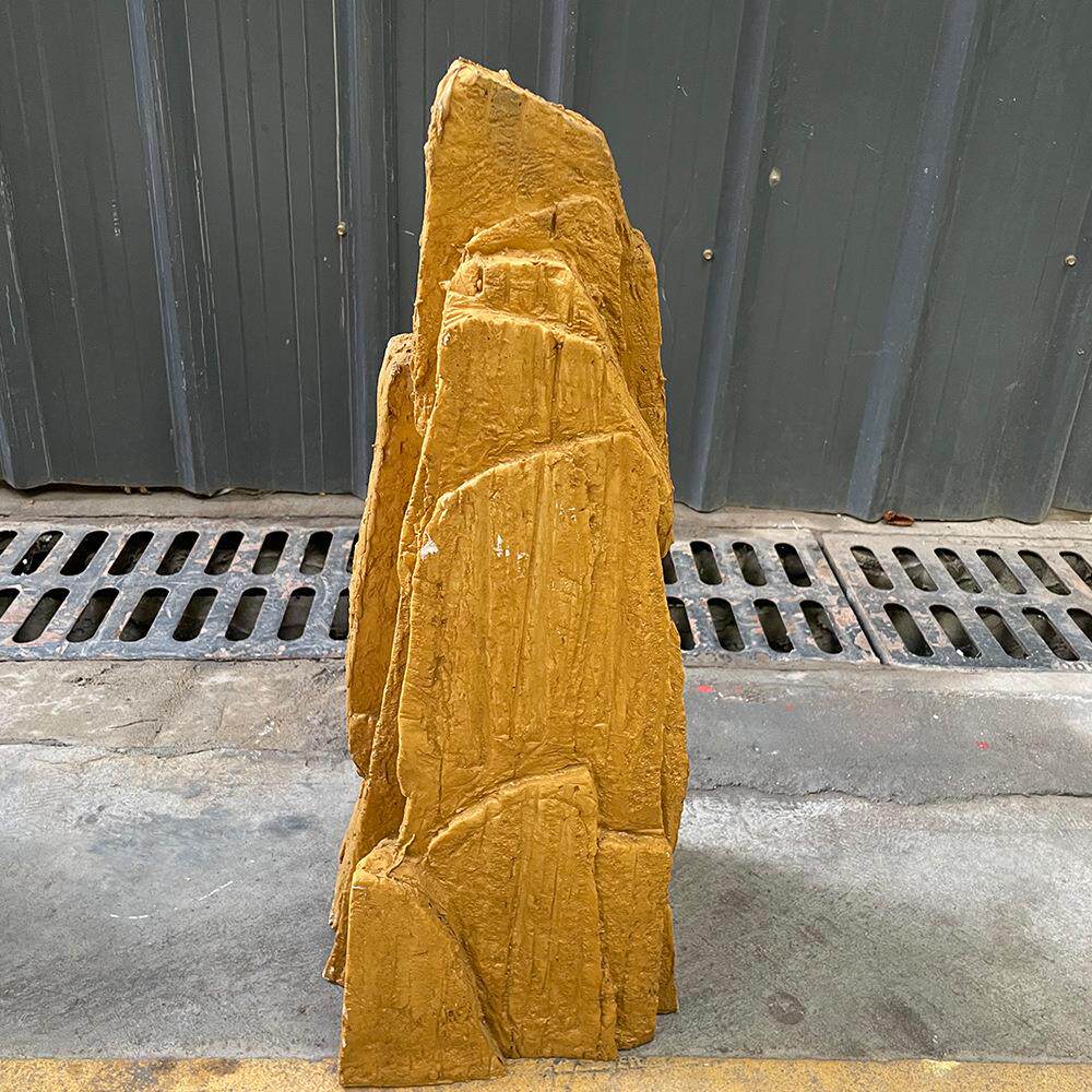 仿真石林 室内软装假山石摆件 庭院生态造景 庭院玻璃钢斧劈石