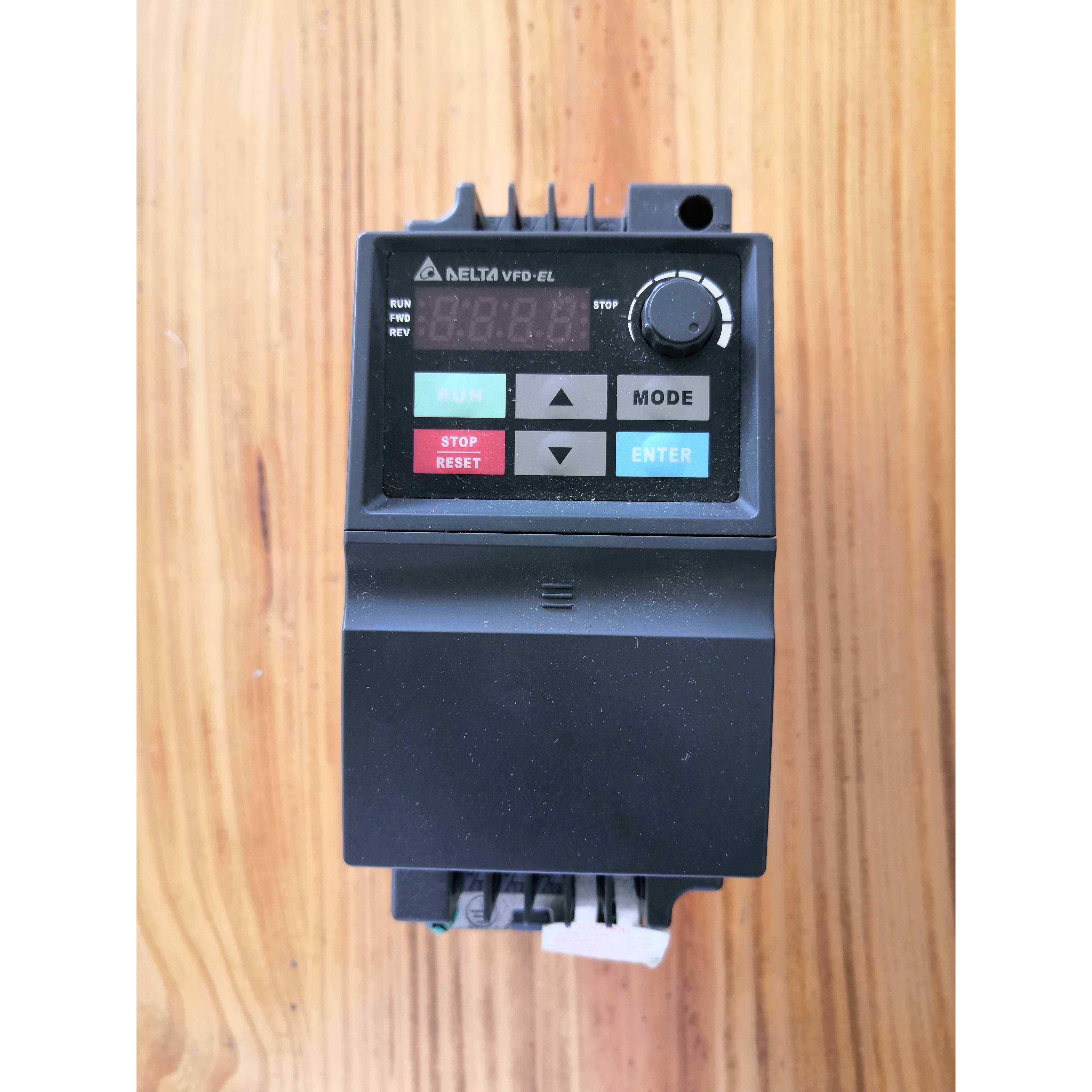 台达变频器EL系列750w1.5kw2.2kw3.7kw4kw二手包好提供技术支持