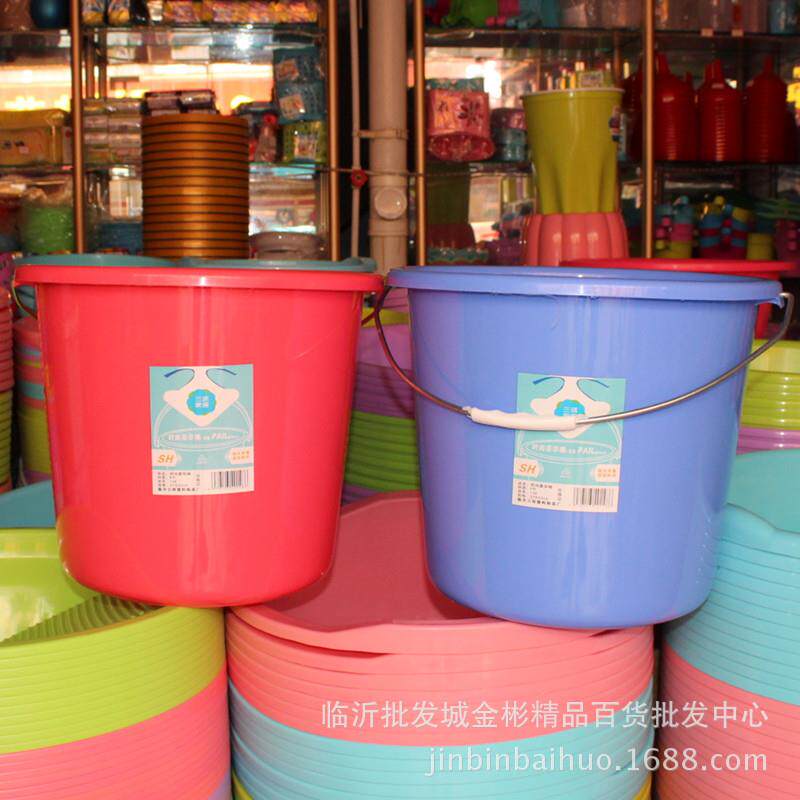 大号加厚塑料水桶 家用手提桶 水缸10元店地摊模式日用百货