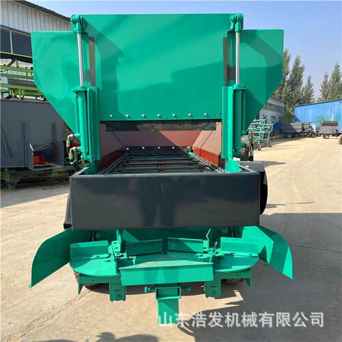 拖拉机牵引撒粪车 圆盘式撒粪车双竖绞龙撒粪车厂家
