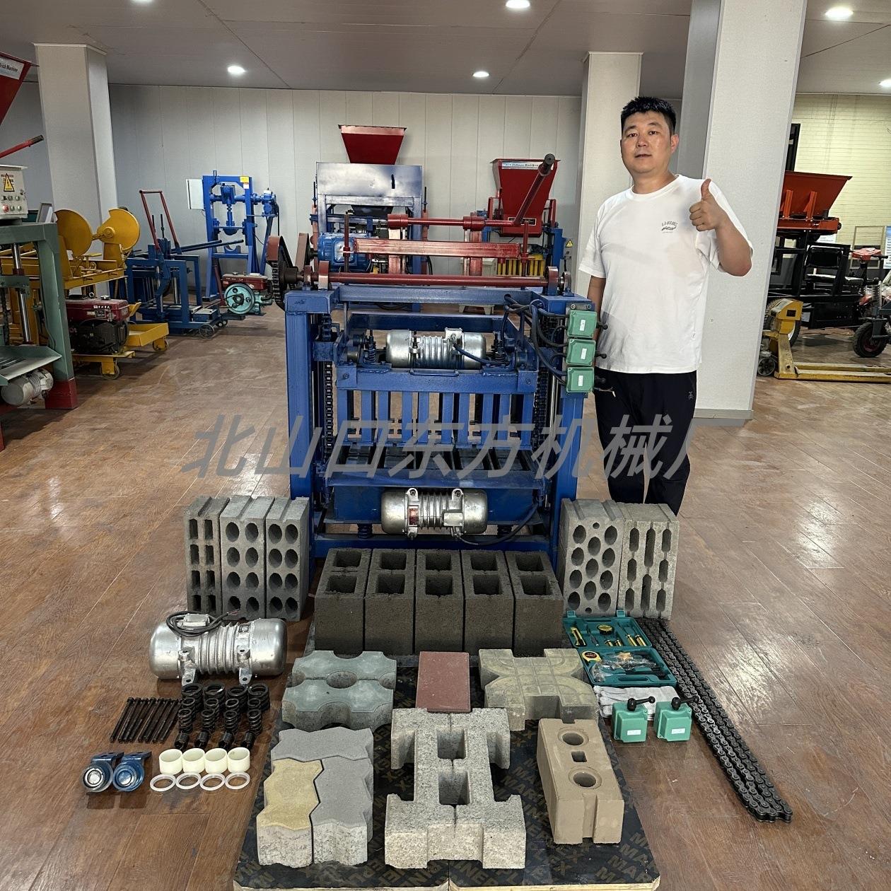 固定式混凝土制砖机生产线全自动免烧水泥砌块成型机小型制砖机械