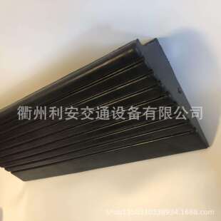 600*260*100MM 橡胶路延坡, rubber curb ramp