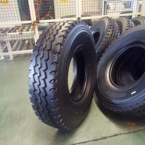 10.00R20矿山全钢丝货车轮胎厂家 8.25R20载重汽车货车卡车轮胎