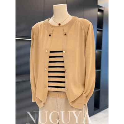 时尚休闲妈妈穿毛衣女士两件套2025秋季新款上衣容易搭配中老年人