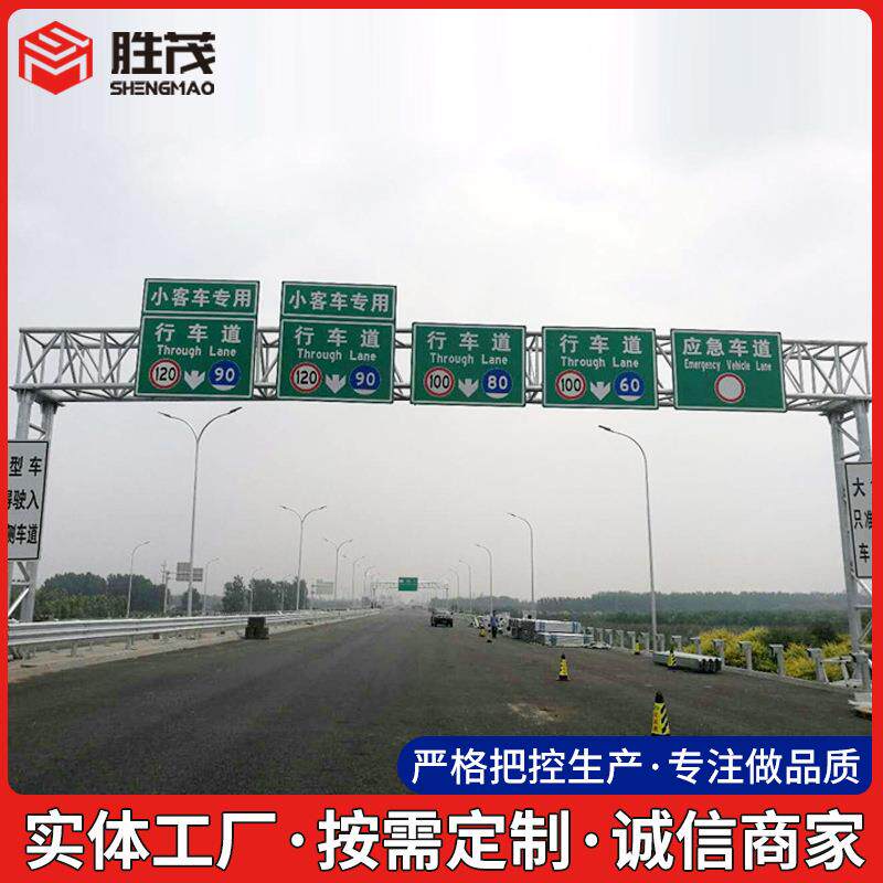 单柱式单悬臂F杆路灯厂家交通标志牌高杆安全标示牌立柱