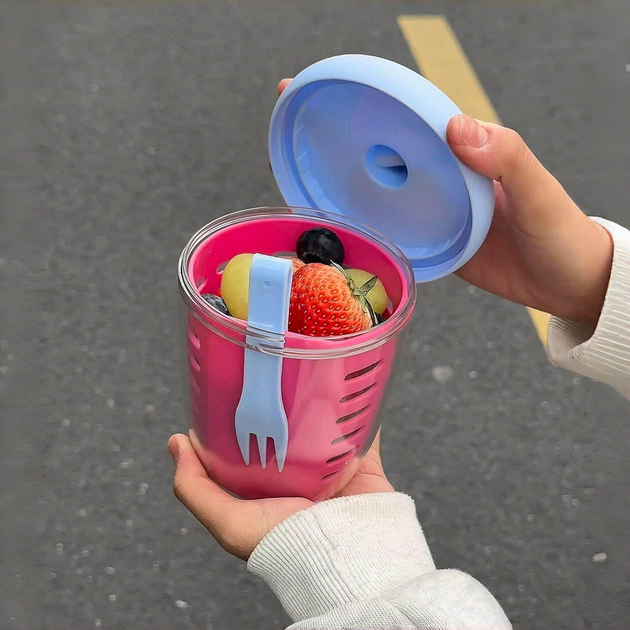 水果保鲜盒便携外出食品级水果杯带叉子双层可沥水上班族沙拉杯