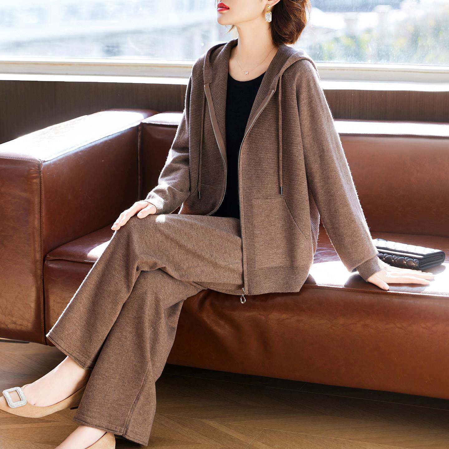 妈妈春装针织套装高贵休闲运动服中老年女装春秋大码卫衣连帽外套