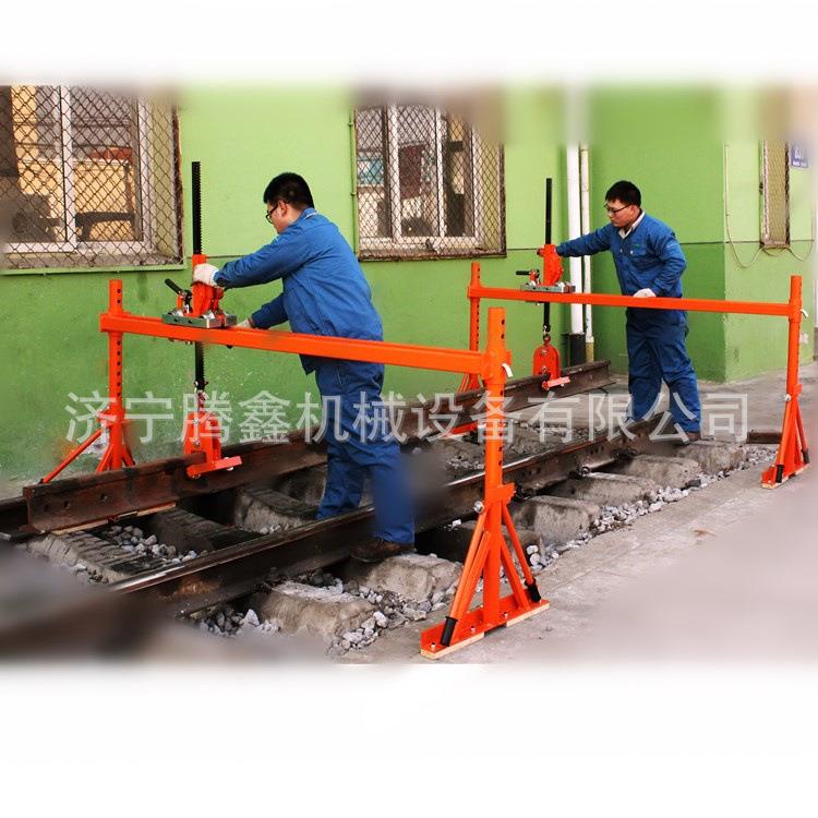 钢轨龙门吊门式起吊轨运轨器轨道运输小车升降式龙门吊运轨组