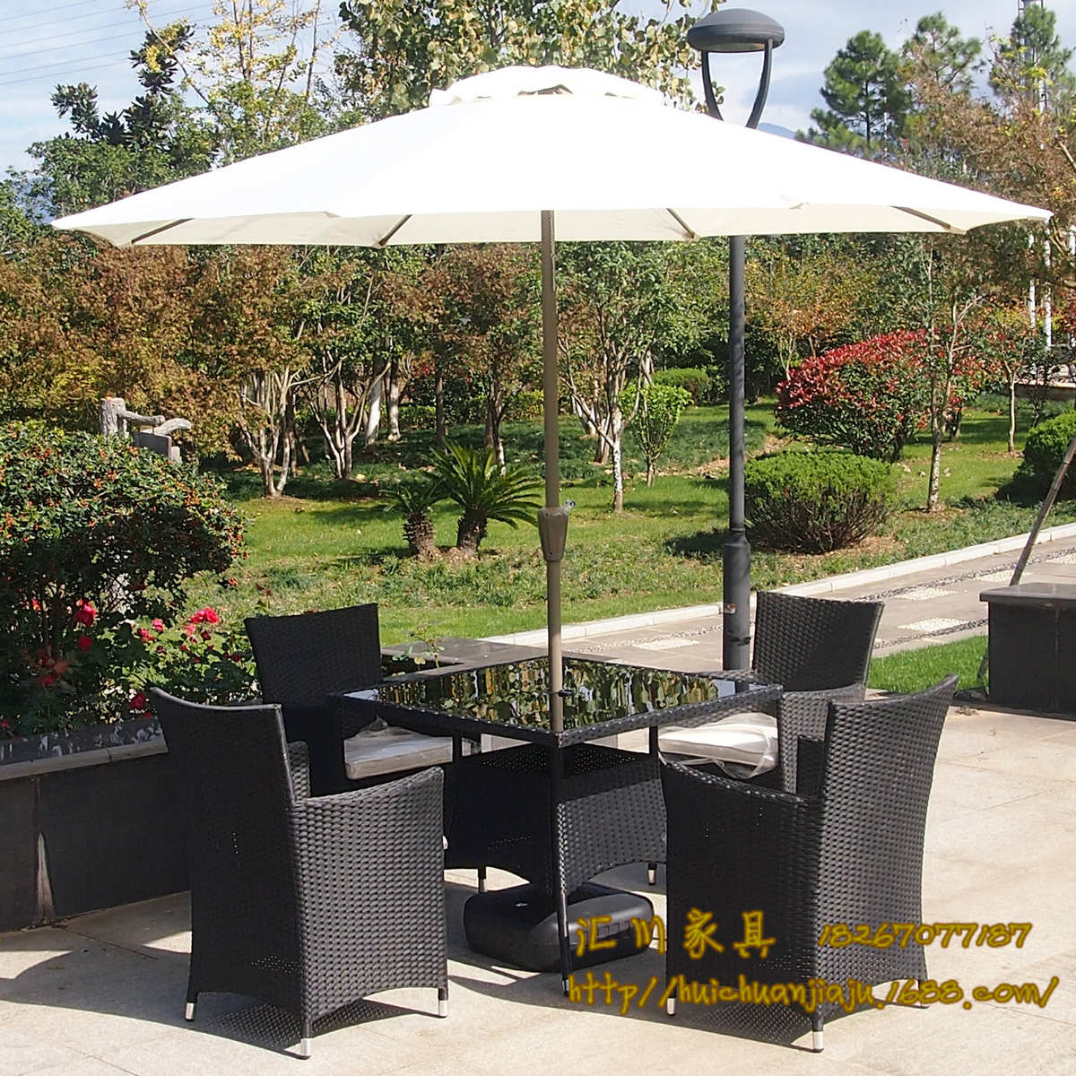 户外藤椅桌椅五件套庭院酒店仿藤家具阳台花园咖啡厅手编藤艺桌椅