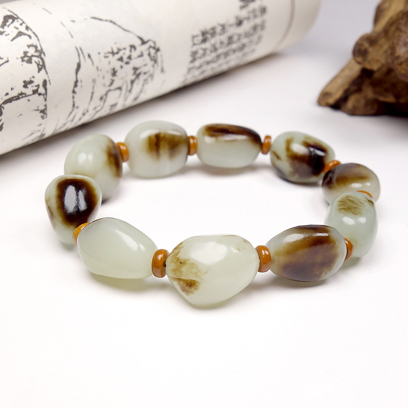 收藏级新疆和田玉黑皮籽料原石肉质细腻油润石来运转手串53.16克