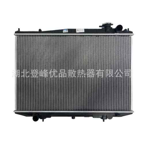汽车配件散热器水箱21410P2700适配于P27