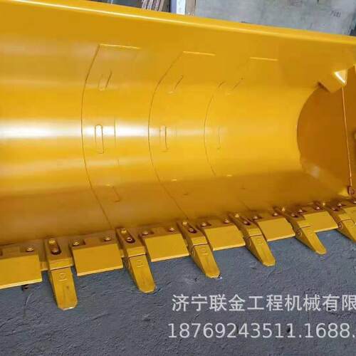 厂家现货山工装载机铲斗 山工650 652 655 50D铲斗 岩石斗 抓木机